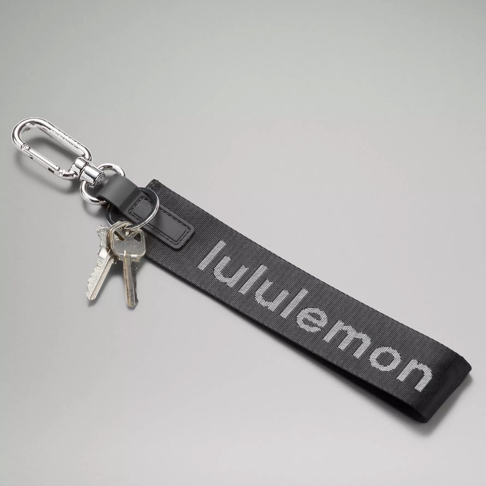 NWT Never Lost Keychain lululemon